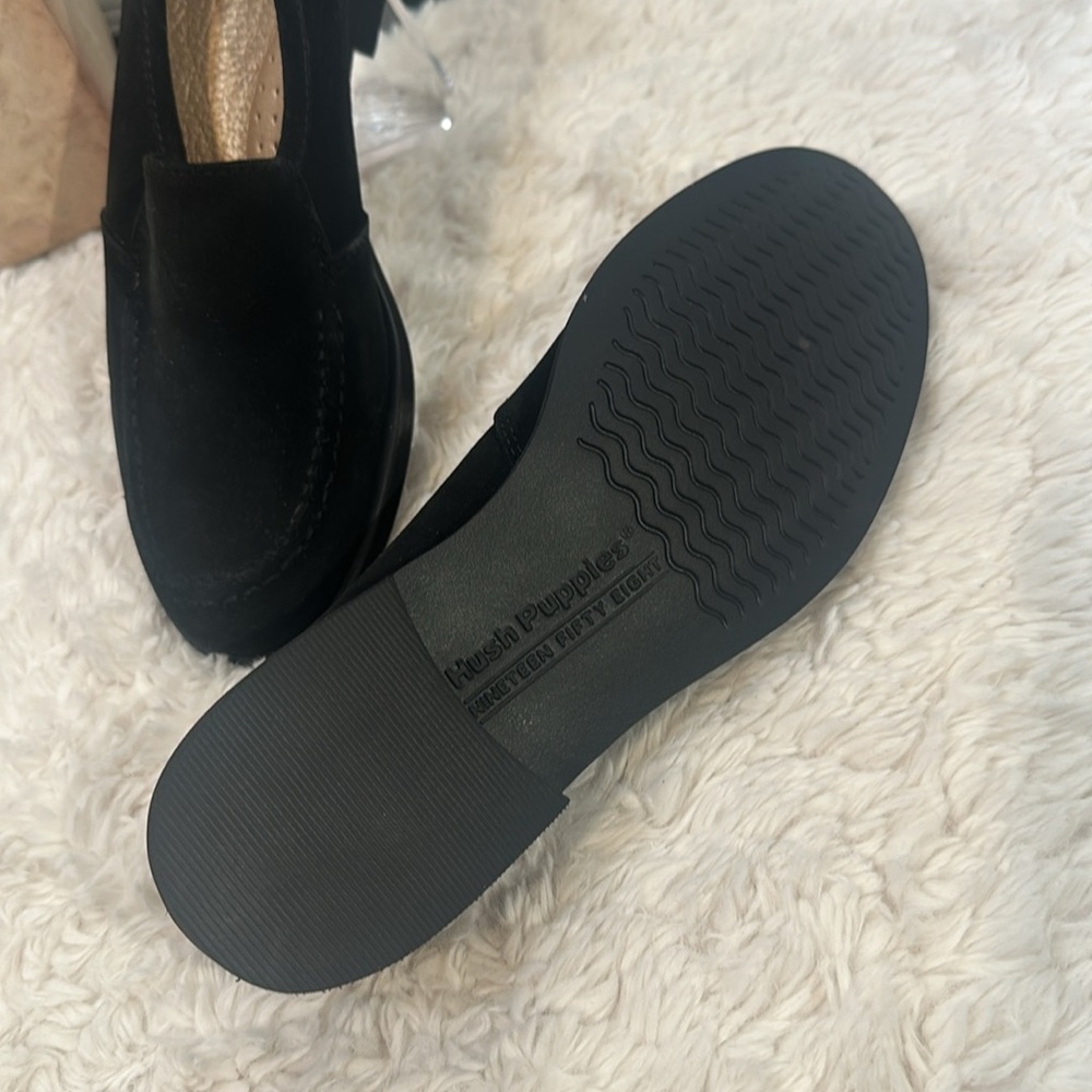 1958 Hush Puppies Woman’s Heirloom Suede Black Loafers - Picture 2 of 10